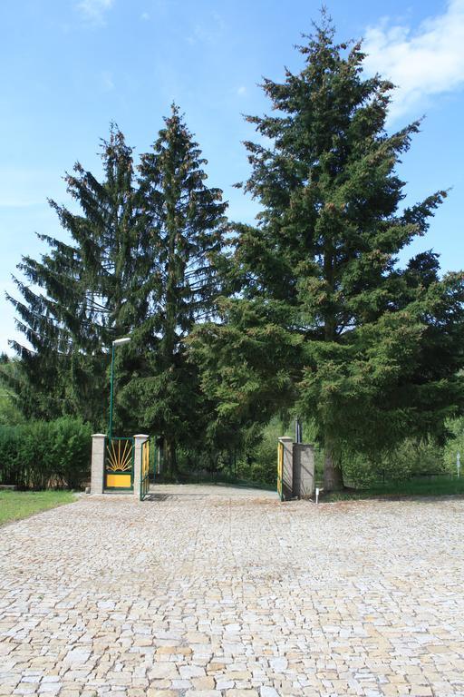 Penzion Rota Pisecne Bagian luar foto